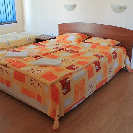 Panorama South Apartmanhotel 3*